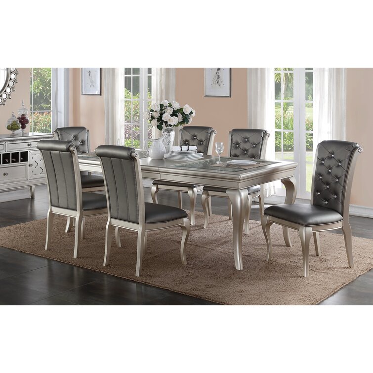 White hampton best sale dining chairs